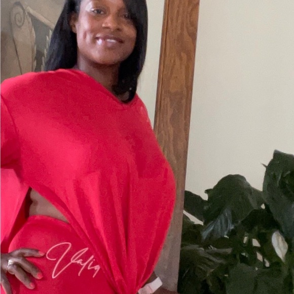 🎉10 YEAR POSHVERSARY🎉 - Picture 7 of 10